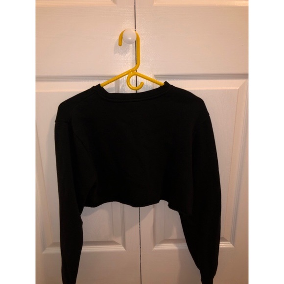 Sweater crop top - Picture 2 of 3